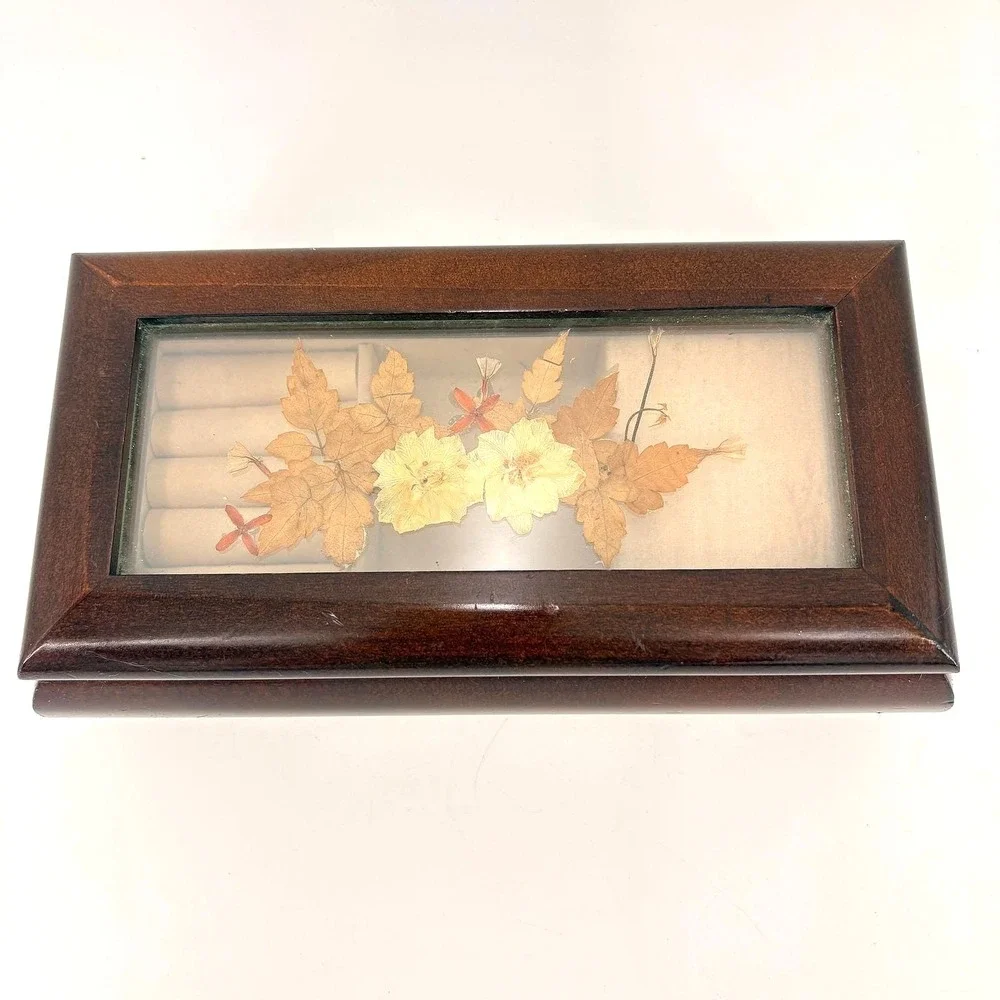 Vintage Wooden Music Box Jewelry‎ Box Pressed Flower Cottagecore Keepsake